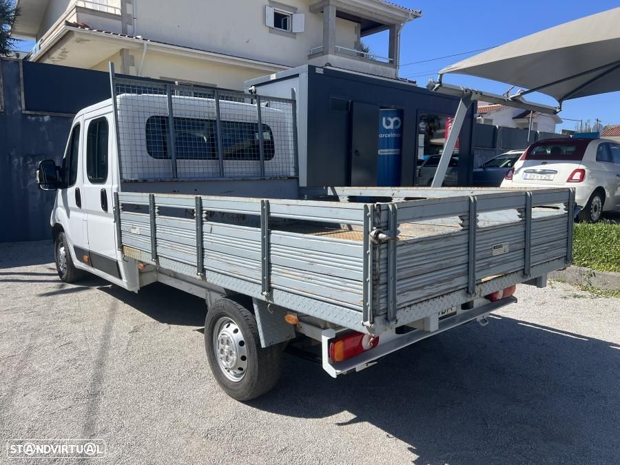 Peugeot Boxer Chassis-Cabina 2.2 BlueHdi 335 L3 CD - 4
