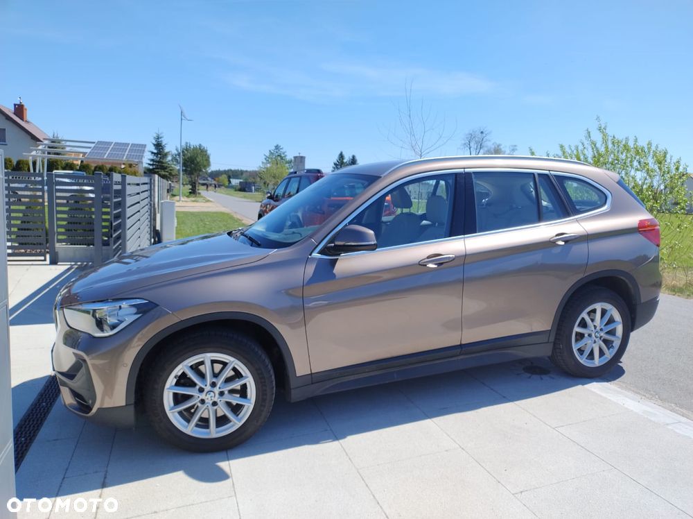 BMW X1 sDrive18i - 2