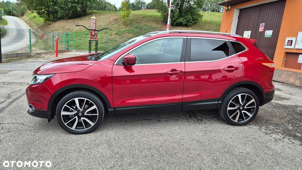 Nissan Qashqai 1.6 DIG-T Tekna+ - 2