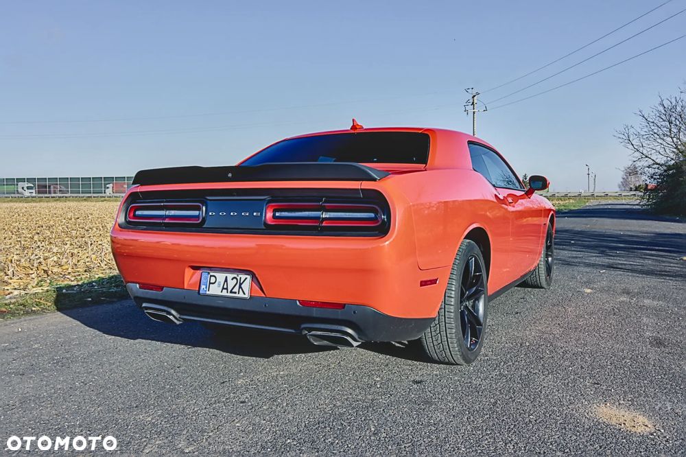 Dodge Challenger 5.7 R/T - 3