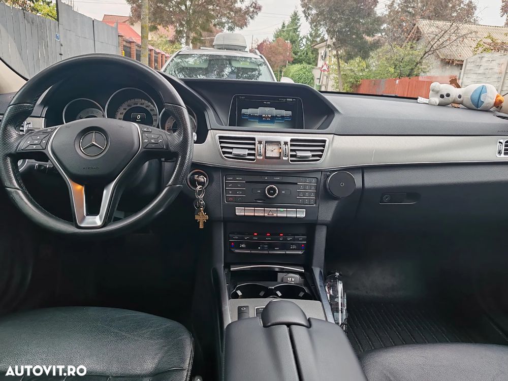 Mercedes-Benz E - 14