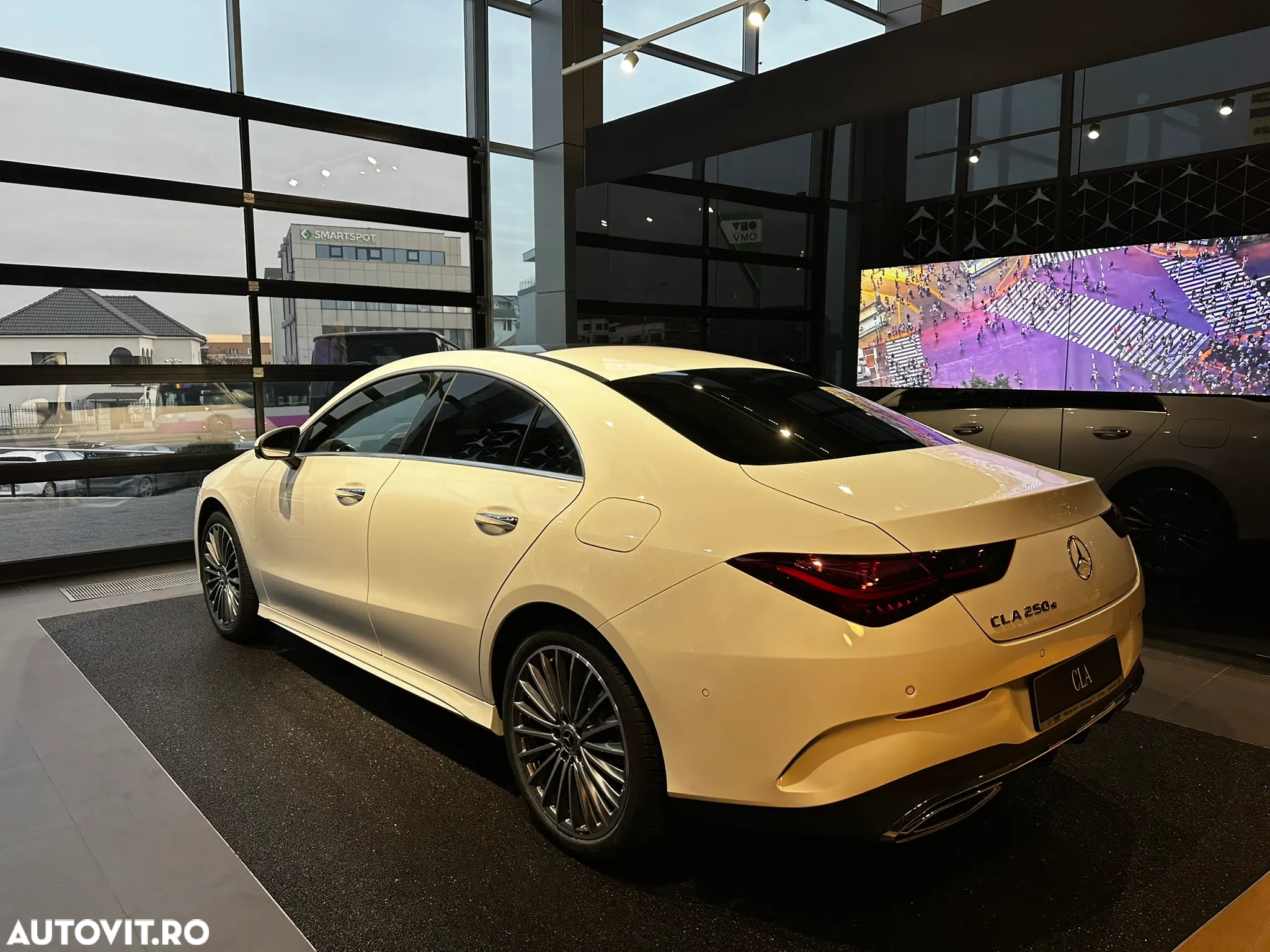 Mercedes-Benz CLA 250 e 8G-DCT Edition AMG Line - 5