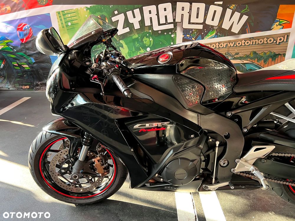 Honda CBR - 21