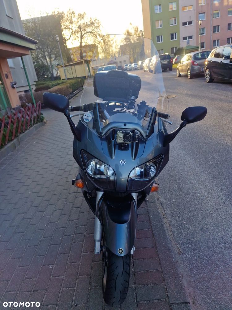 Yamaha FJR - 12