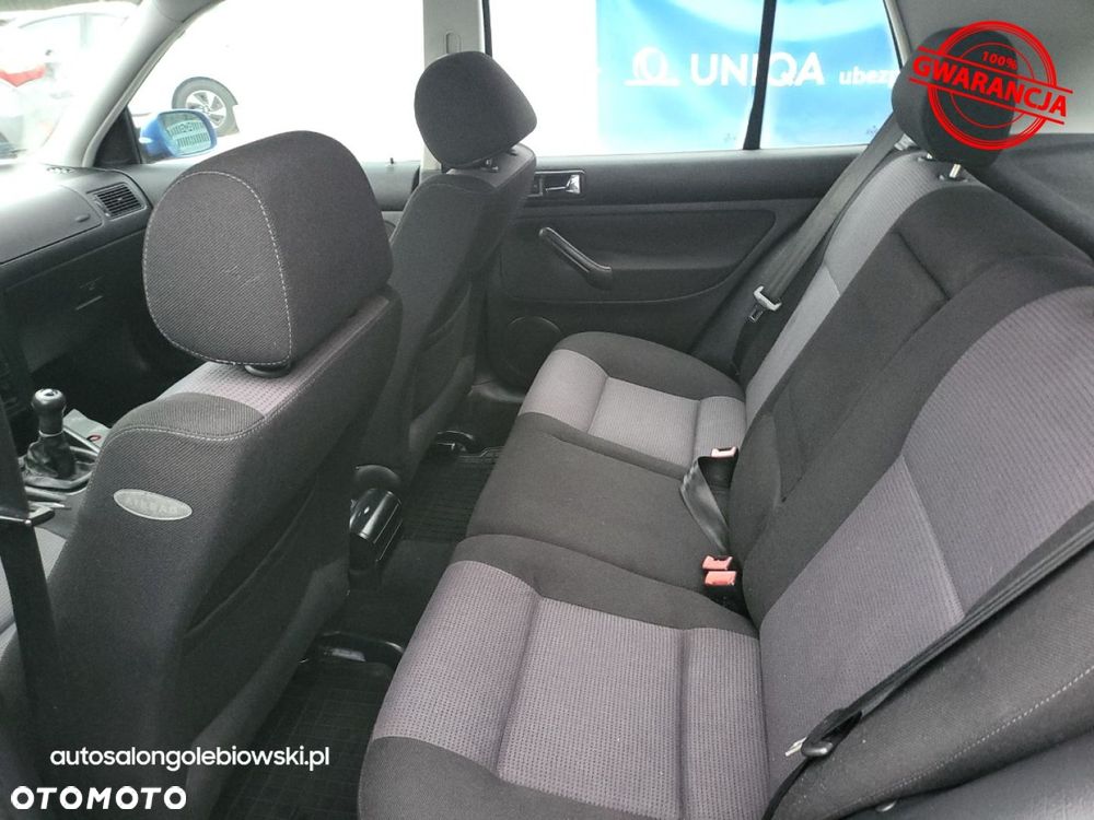 Volkswagen Golf - 26