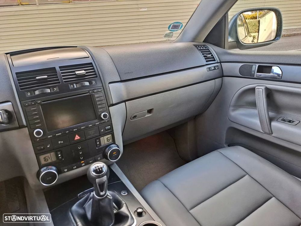 VW Touareg 2.5 TDi - 16