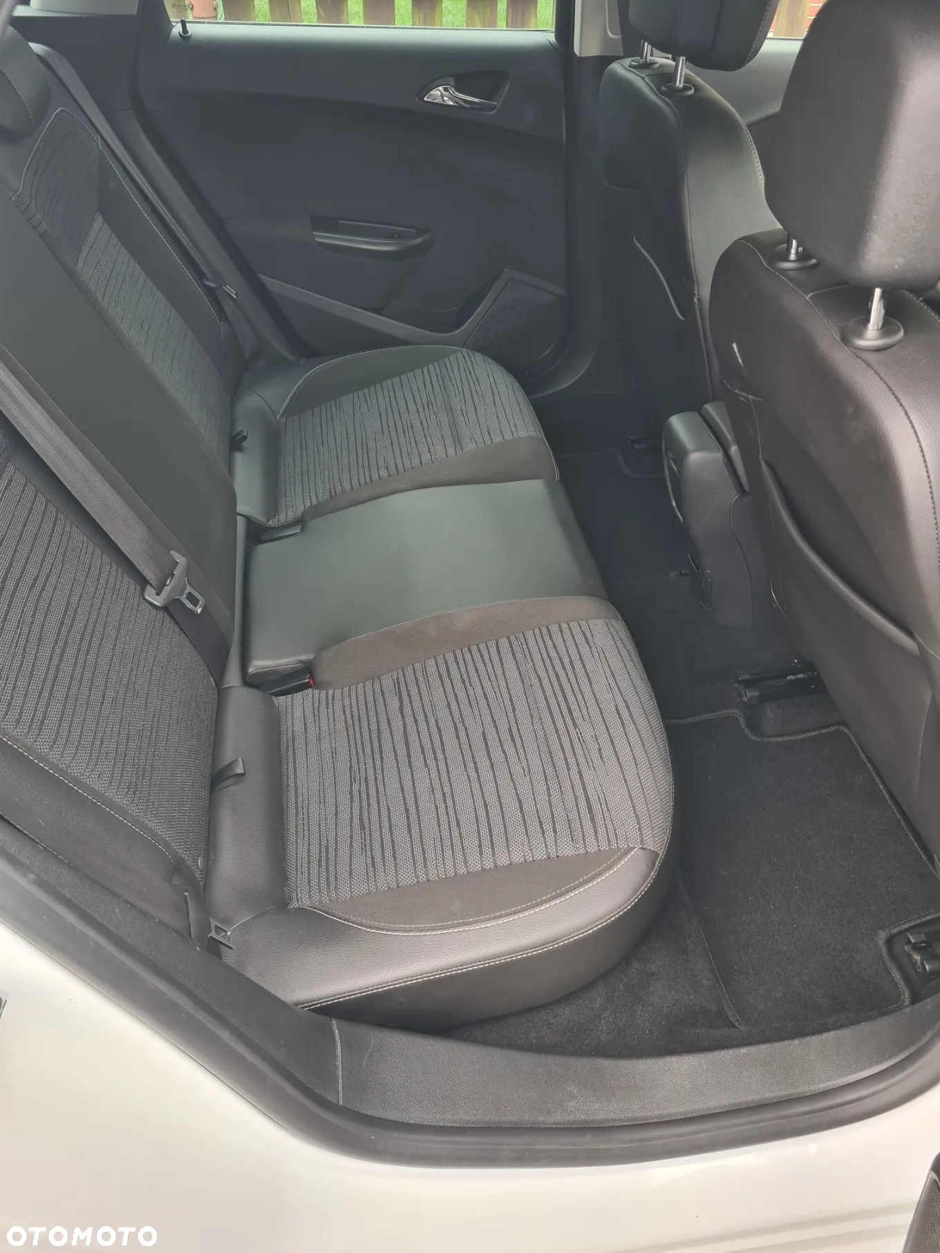 Opel Astra 1.4 Turbo Active - 8