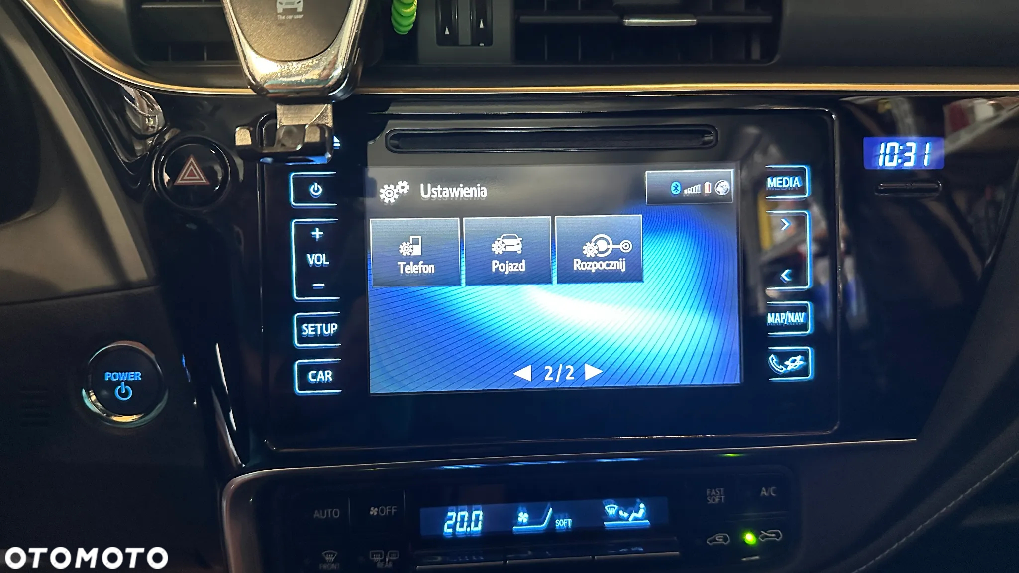 Toyota Auris Hybrid 135 Comfort - 16