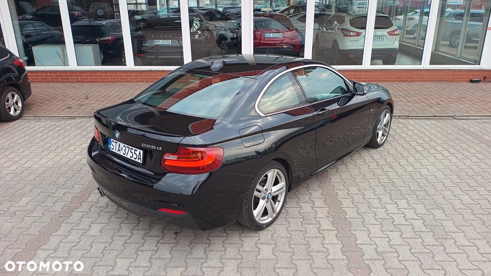 BMW Seria 2 225d M Sport - 34