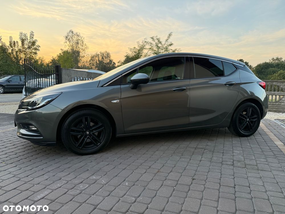 Opel Astra 1.4 Turbo Innovation - 30