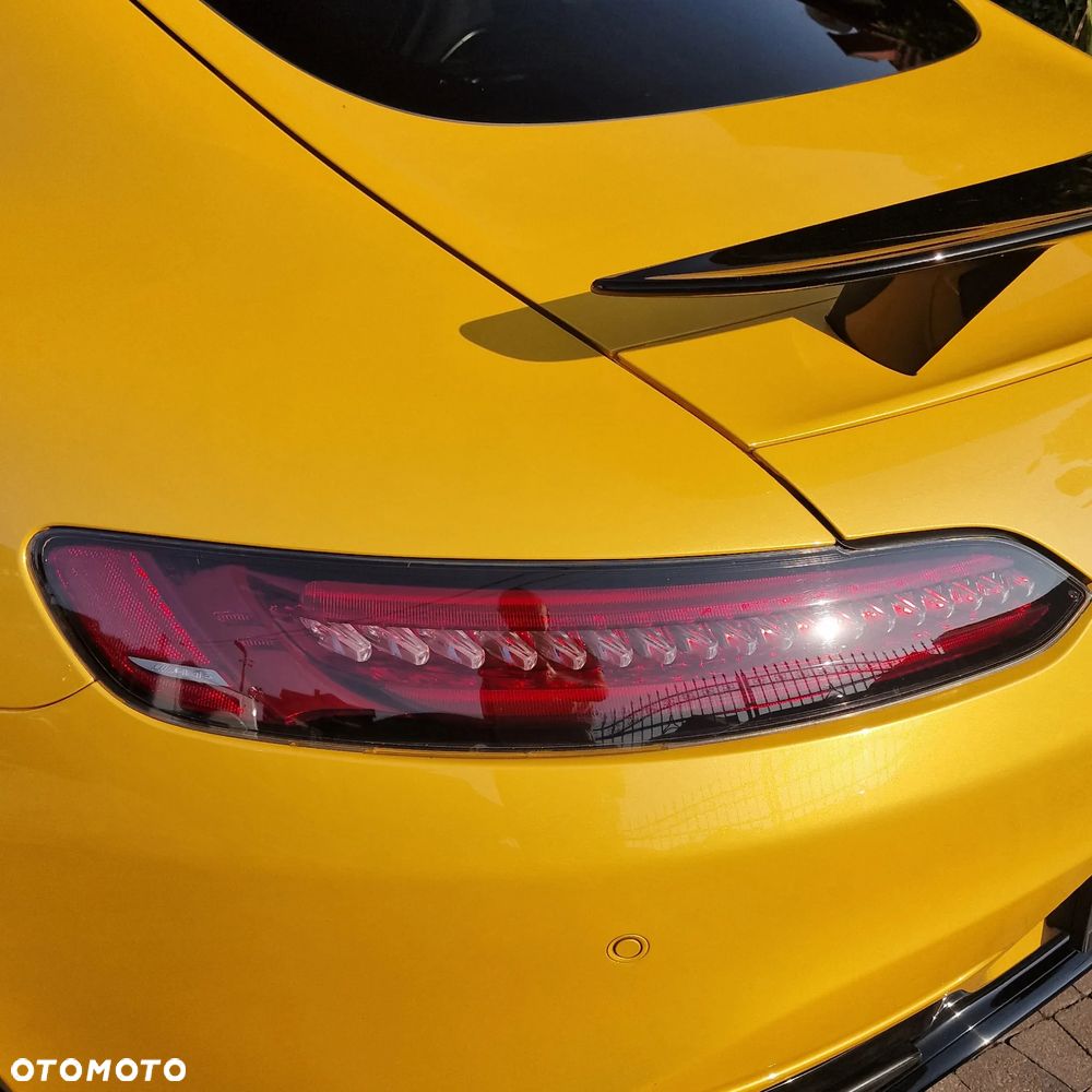 Mercedes-Benz AMG GT S - 13