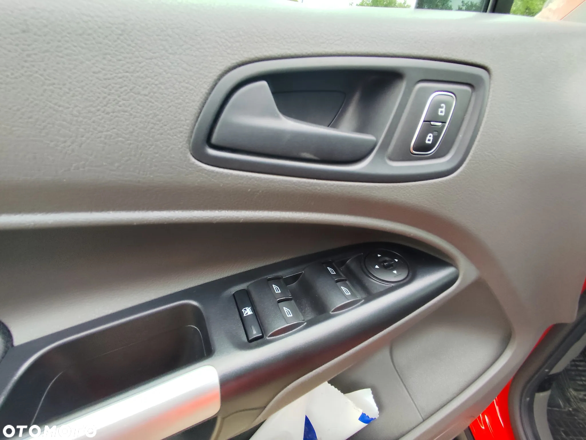 Ford Tourneo Connect 1.5 EcoBlue Active - 25
