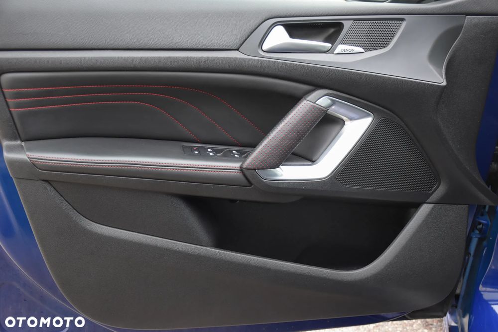 Peugeot 308 1.6 e-THP GT S&S - 19