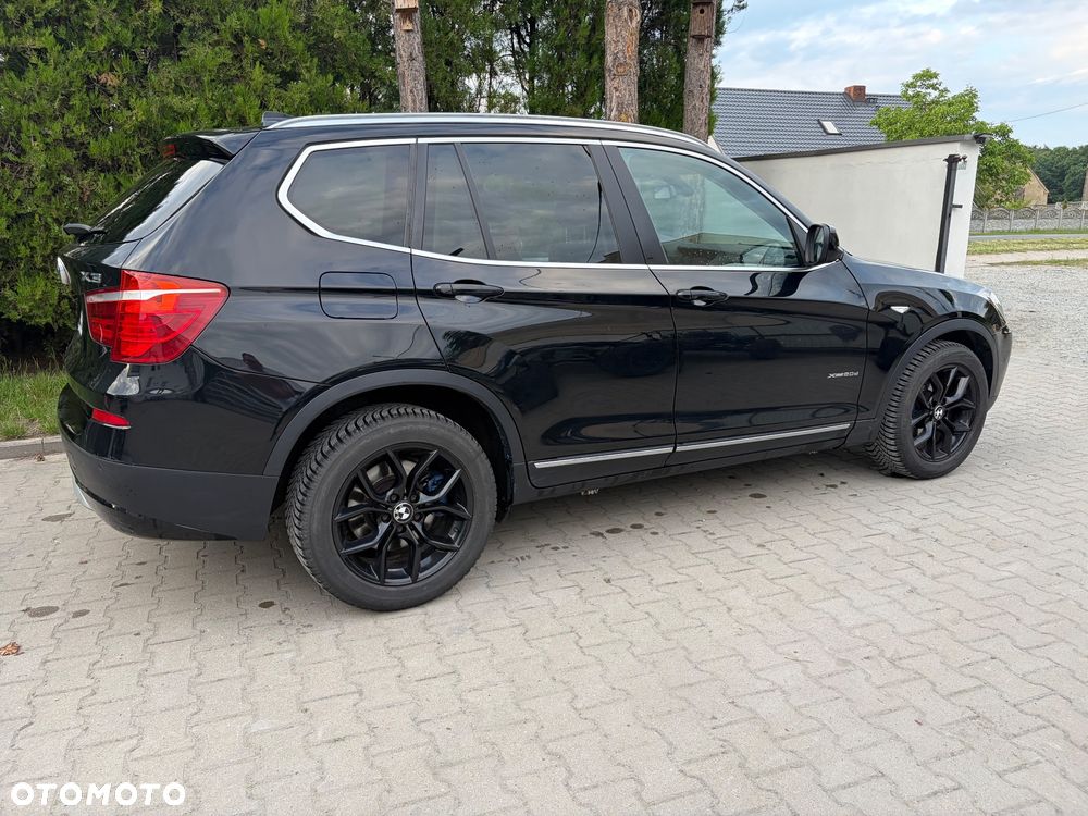 BMW X3 xDrive20d - 17