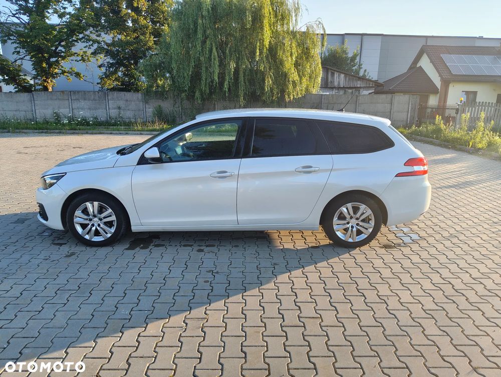 Peugeot 308 BlueHDi 130 EAT8 Stop & Start Allure - 14