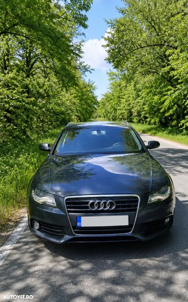 Audi A4 - 1