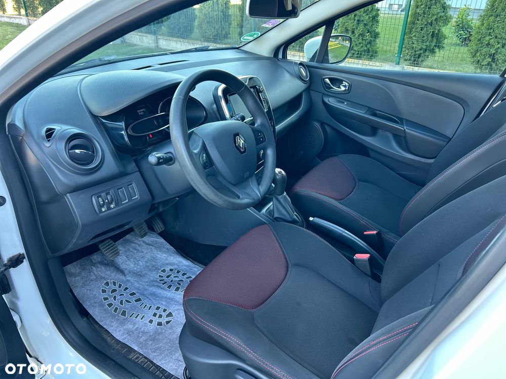 Renault Clio 1.2 16V 75 Start - 9