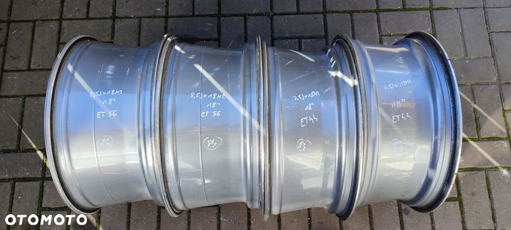 FELGI 5x112 7.5Jx18 CALI ET44 STOPNIOWANE 2x 2054012802 2x 85Jx18 CALI ET56 2054012902 MERCEDES W204 W205 I INNE KOMPLET 4 SZTUKI - 23