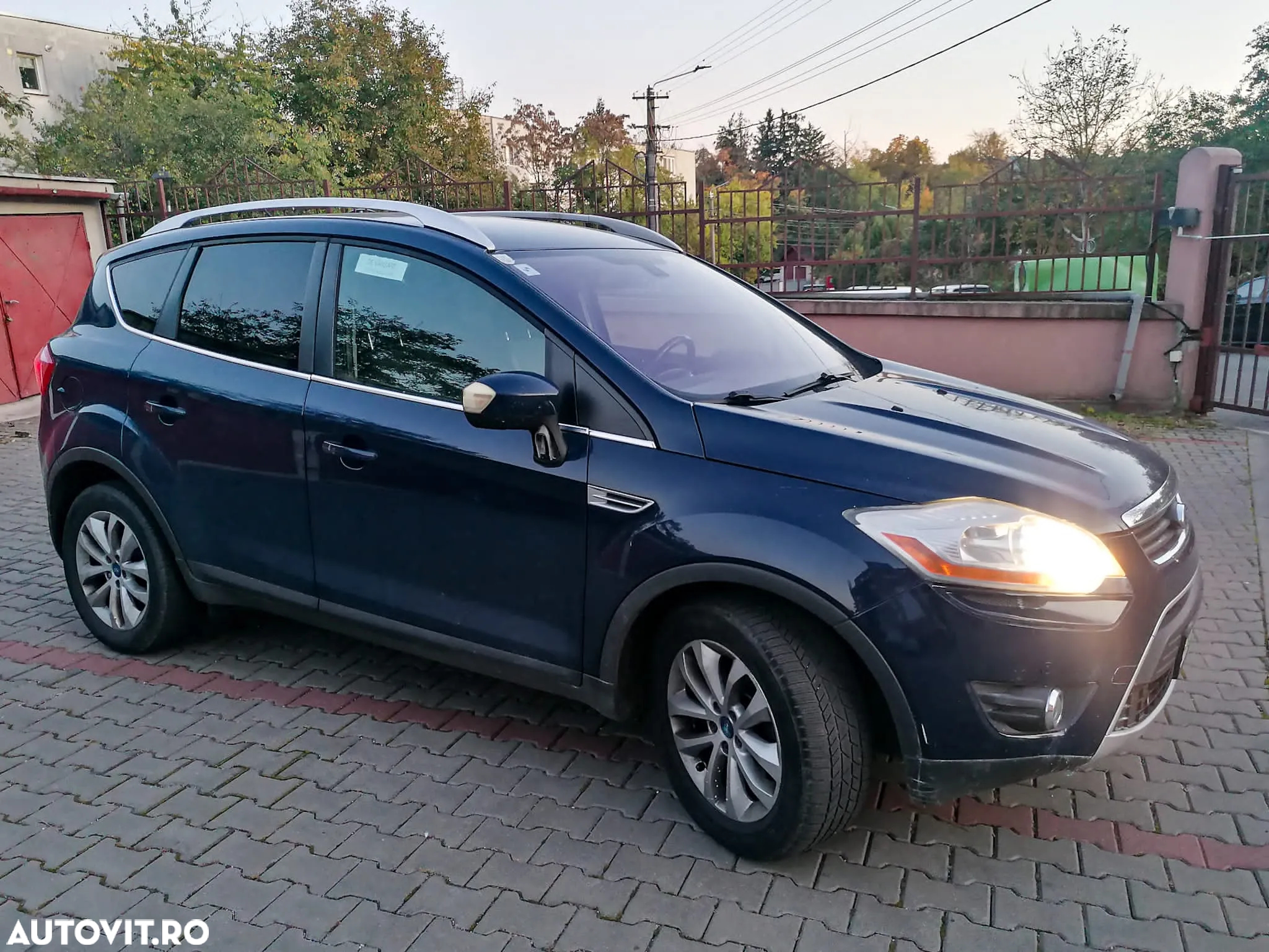 Ford Kuga - 3