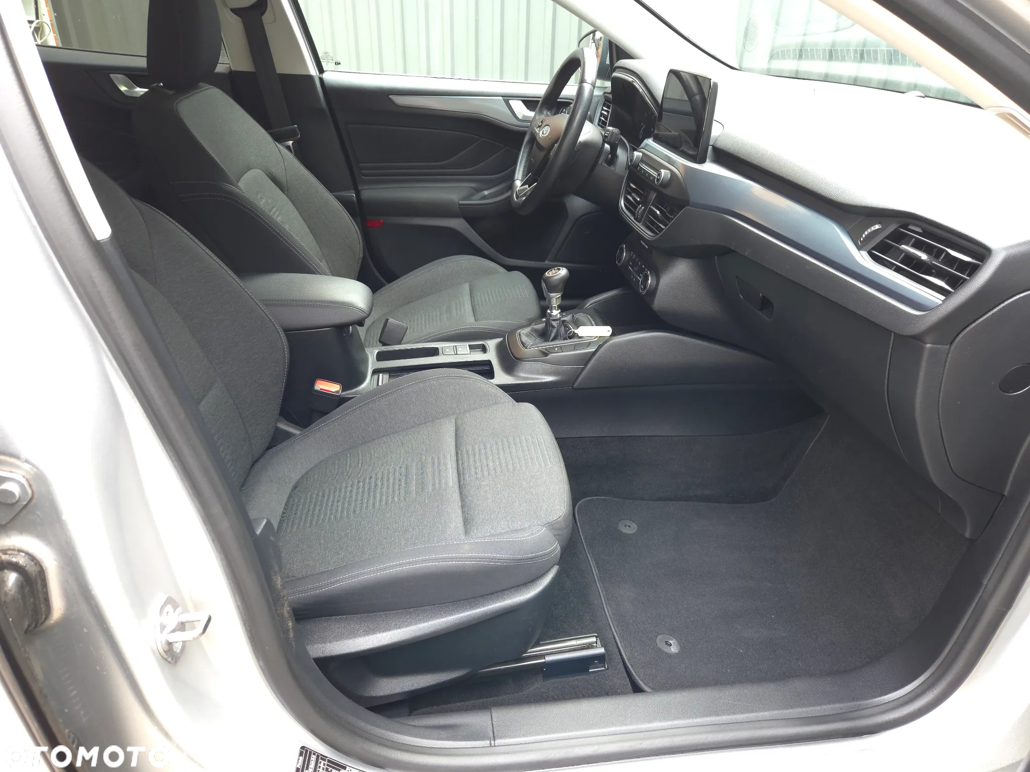 Ford Focus 2.0 EcoBlue Active - 11
