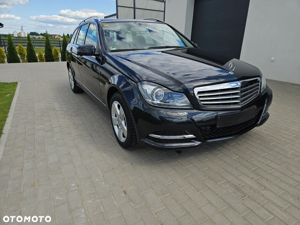 Mercedes-Benz Klasa C 200 (BlueEFFICIENCY) 7G-TRONIC Elegance - 1