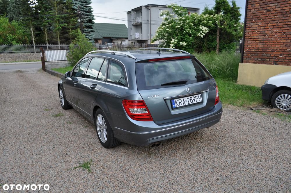 Mercedes-Benz Klasa C 180 BlueEFFICIENCY 7G-TRONIC - 4