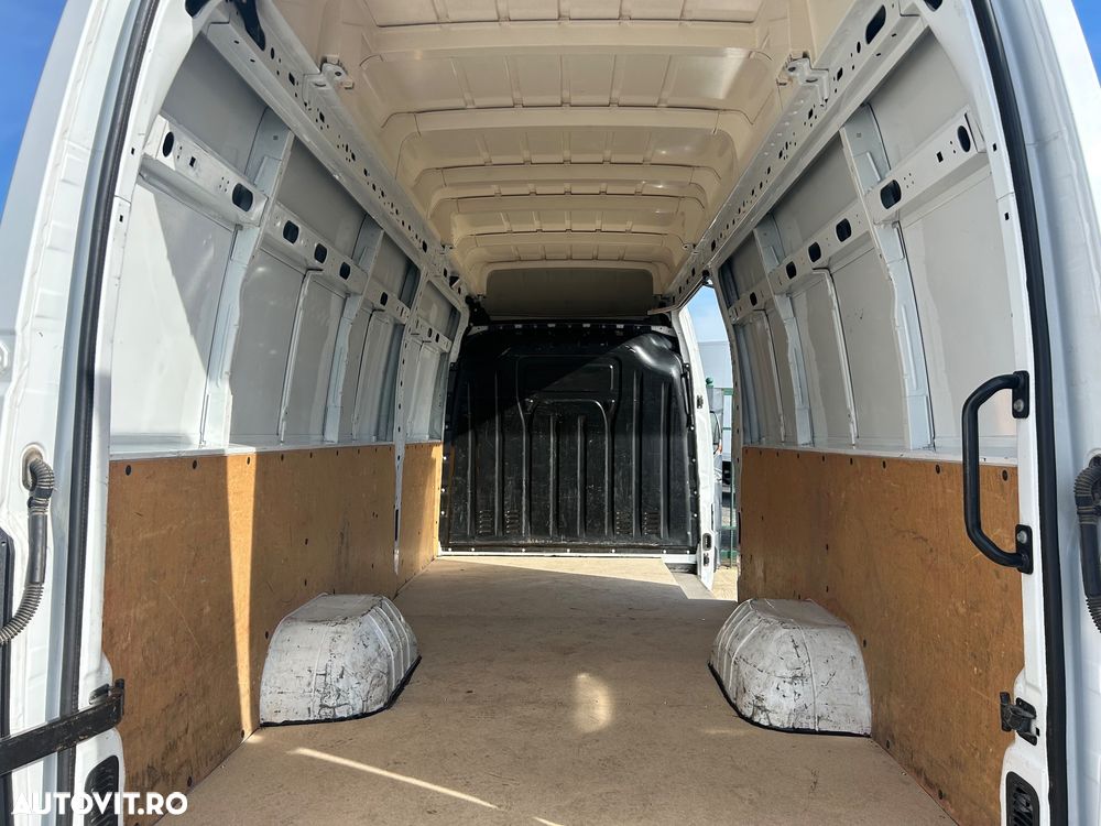 Opel Movano L4H3 AXA DUBLA SPATE - 12