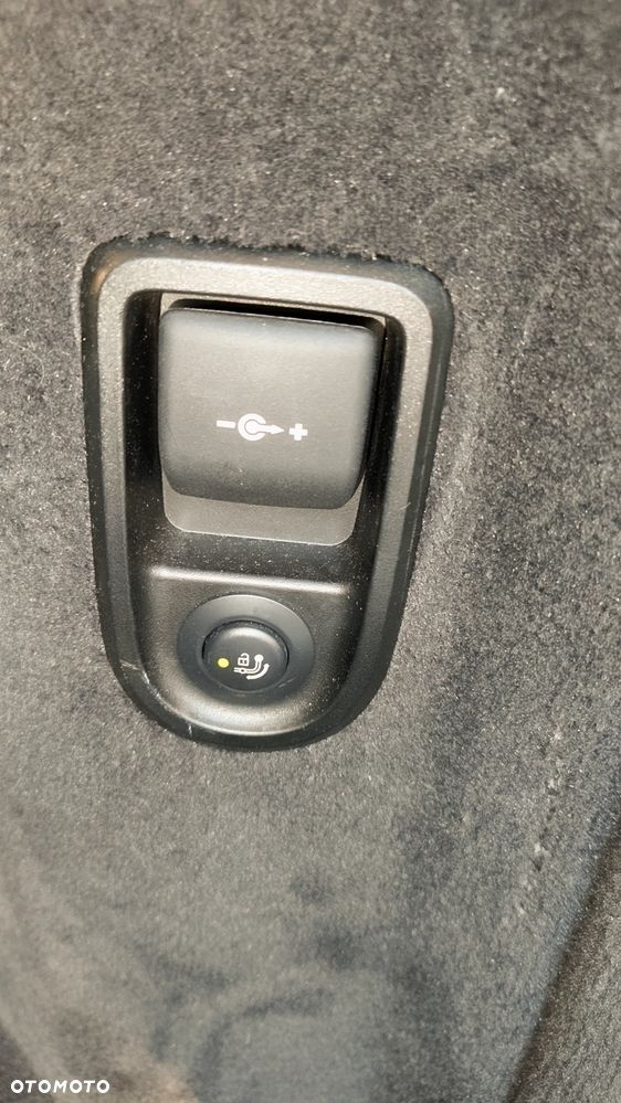 BMW Seria 5 - 23