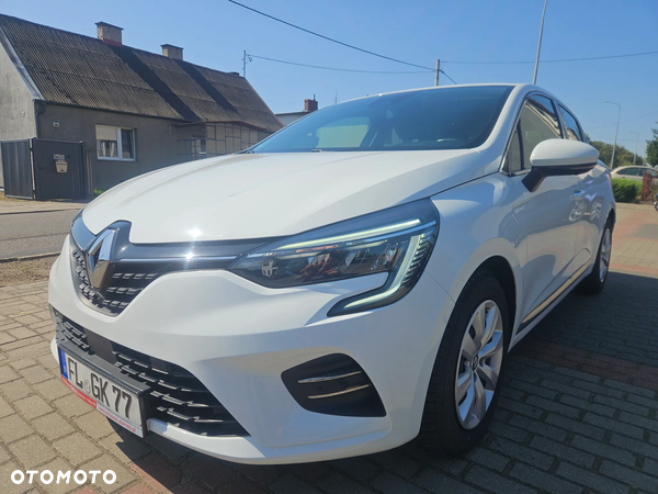 Renault Clio 1.6 E-TECH Intens