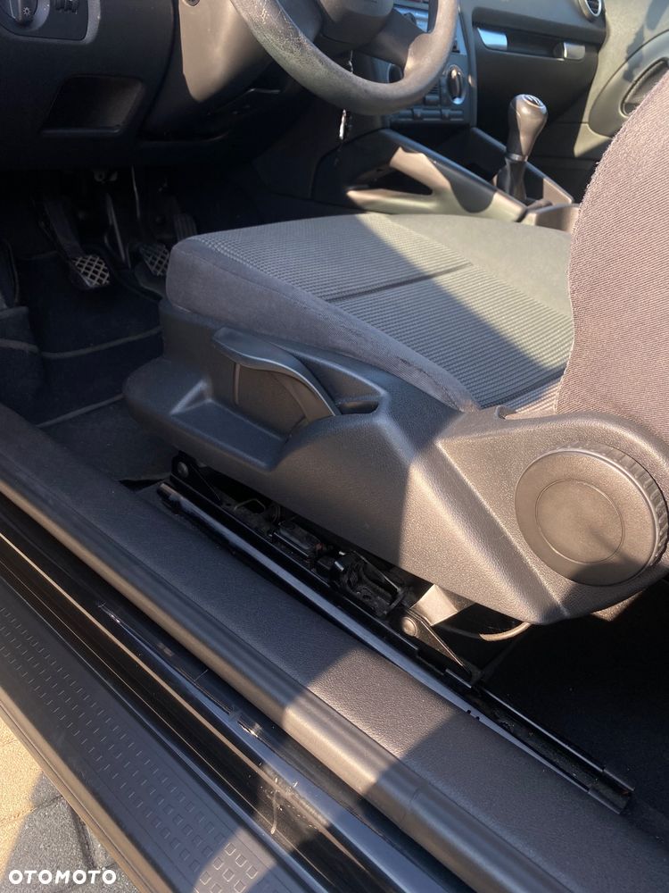 Audi A3 1.6 Ambiente - 20