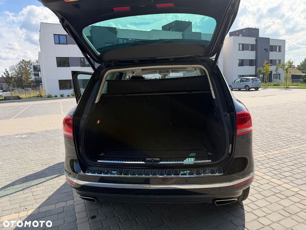 Volkswagen Touareg 3.0 V6 TDI BMT Business Line - 18