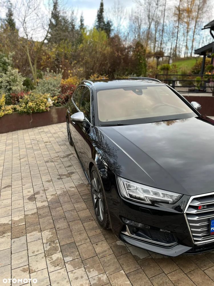 Audi S4 Avant 3.0 TFSI quattro tiptronic - 4