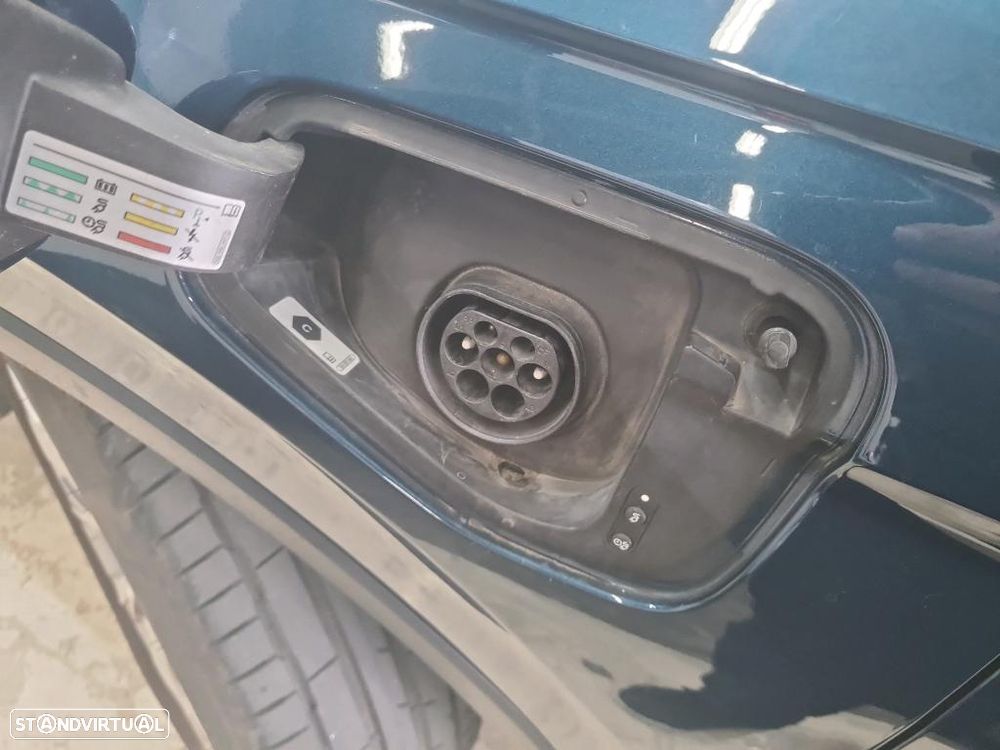 VW Tiguan 1.4 TSI eHybrid Conceptline DSG - 10