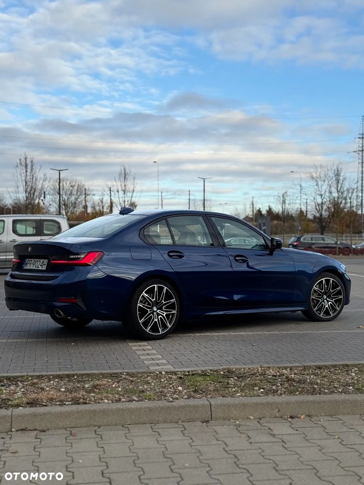 BMW Seria 3 330i Luxury Line sport - 5