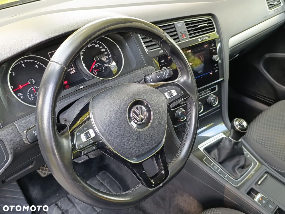 Volkswagen Golf 1.6 TDI (BlueMotion Technology) Comfortline - 10