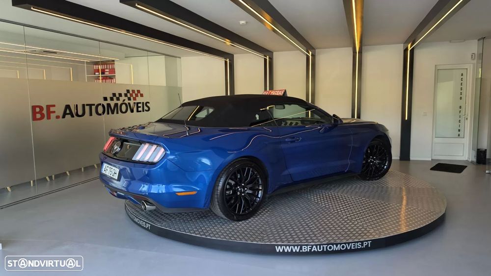 Ford Mustang Cabrio 2.3 Eco Boost - 8