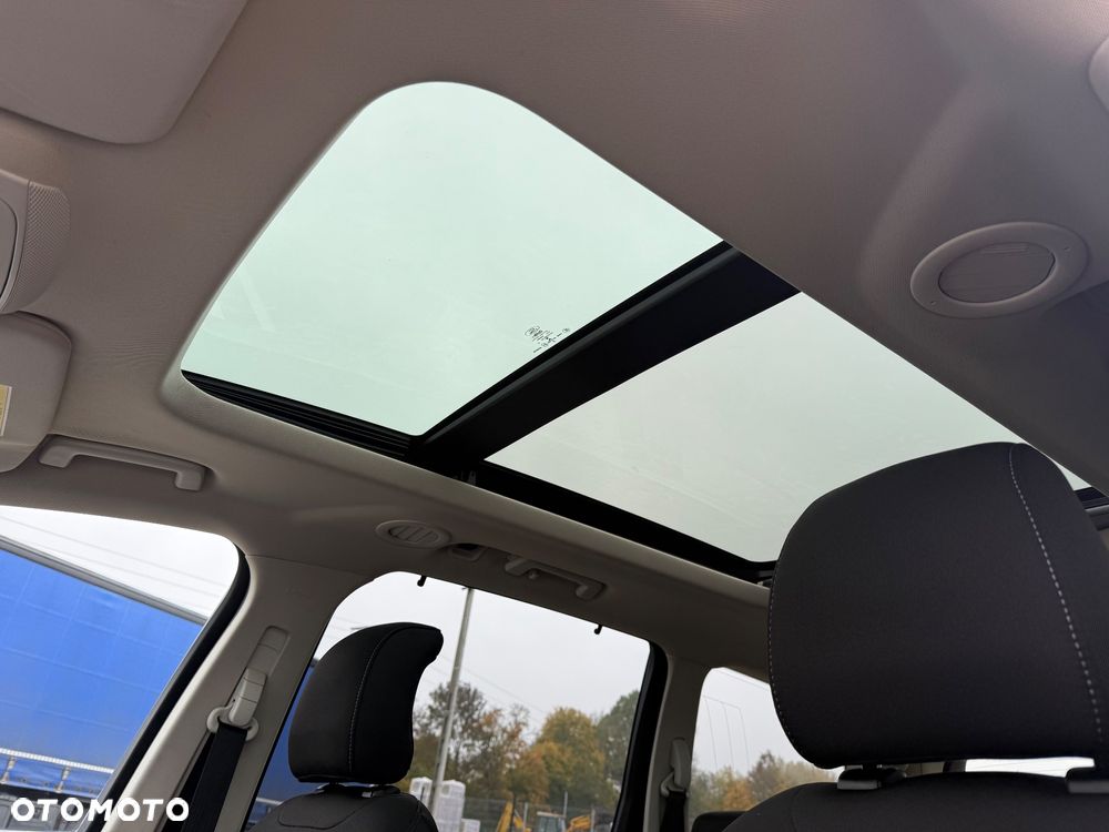 Ford Galaxy 2.0 TDCi Titanium - 26