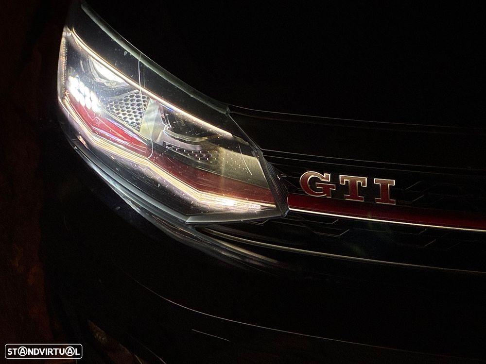 VW Polo 2.0 TSI GTI DSG - 47