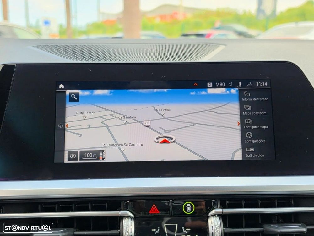 BMW 330 e Pack M Auto - 26