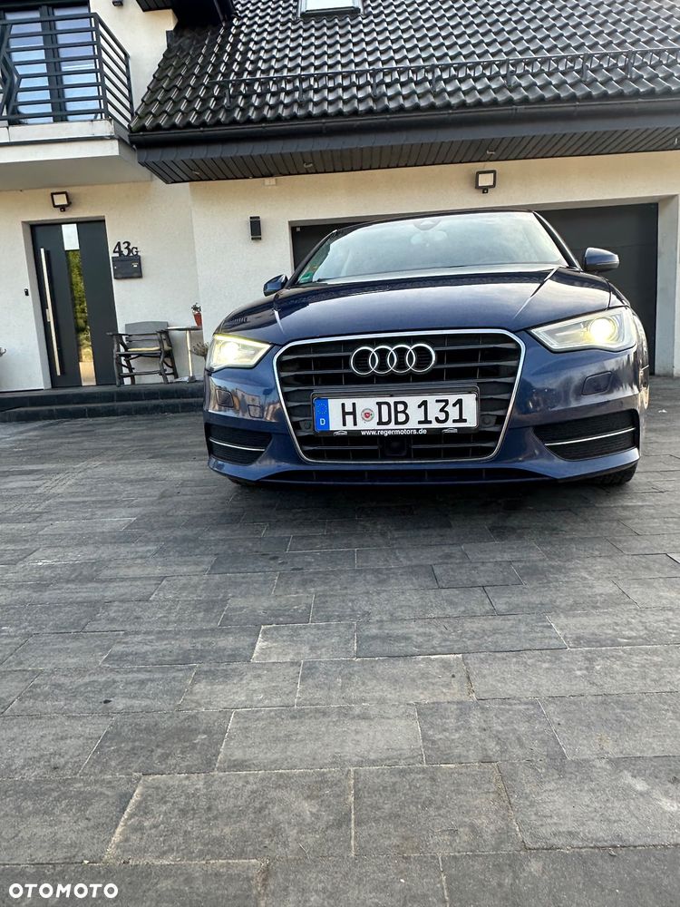 Audi A3 Sportback - 13