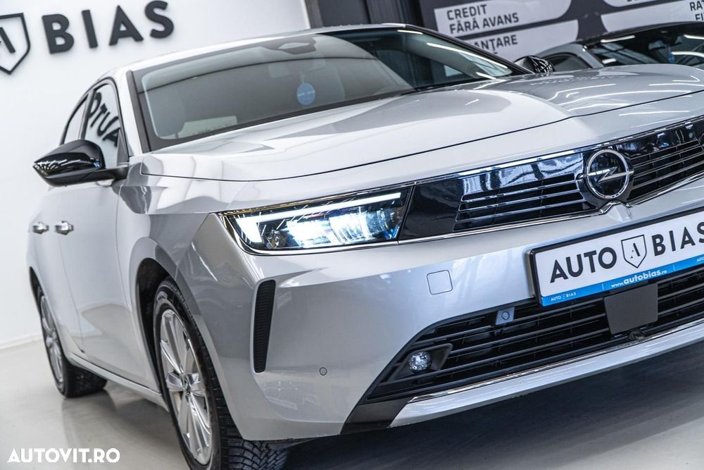 Opel Astra 1.5L Start/Stop AT8 Elegance - 29