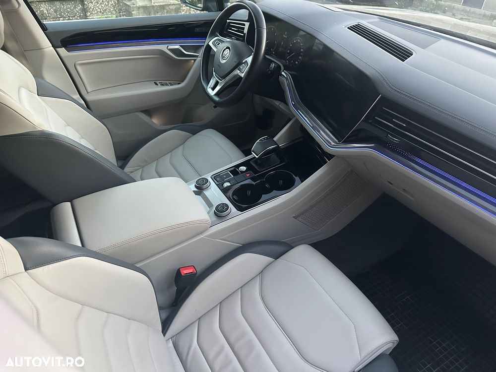 Volkswagen Touareg 3.0 V6 TDI 4Motion DPF Automatik R-Line - 5