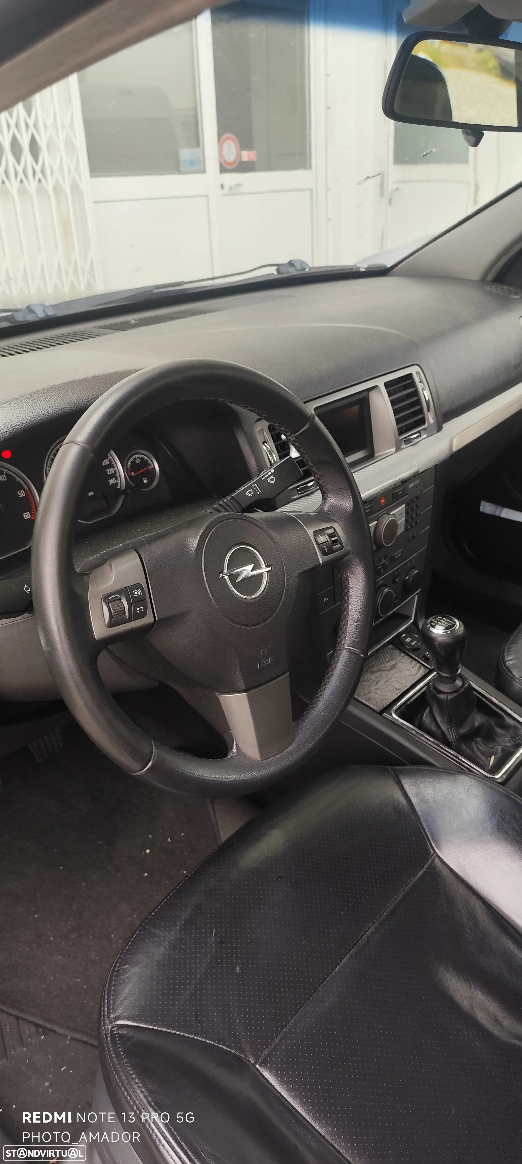 Opel Vectra Caravan 1.9 CDTi Executive - 6