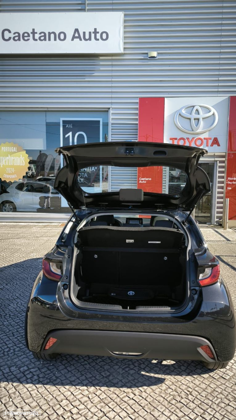 Toyota Yaris - 5