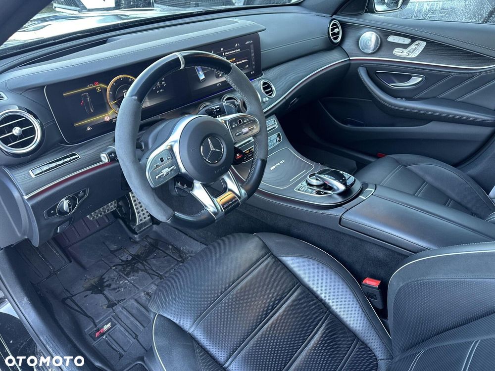 Mercedes-Benz Klasa E - 13