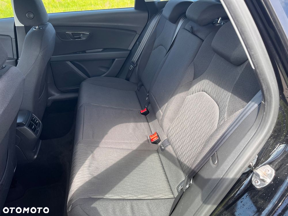 Seat Leon 1.6 TDI ECOMOTIVE Style - 16
