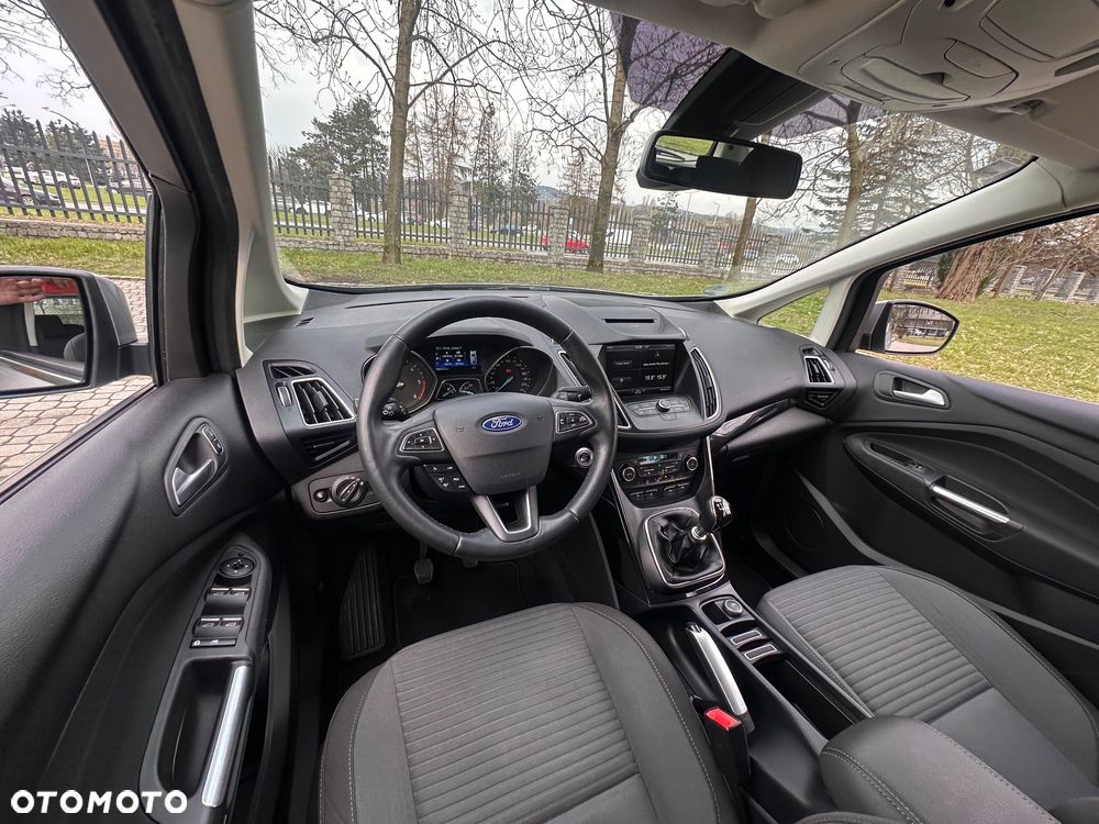 Ford C-MAX 2.0 TDCi Start-Stop-System Titanium - 18
