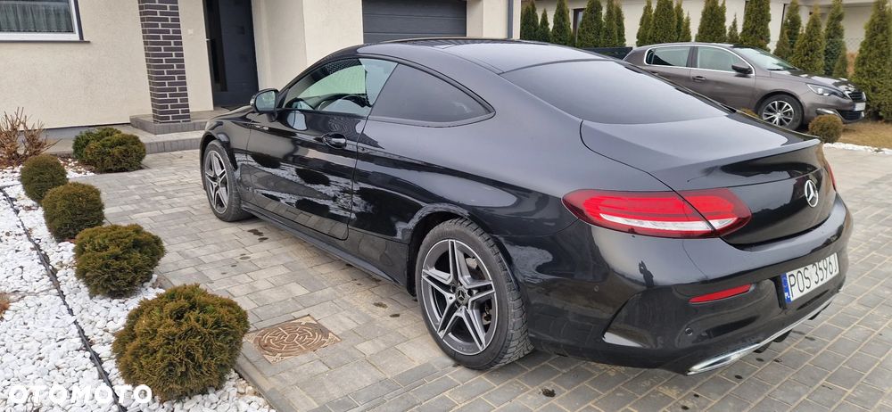Mercedes-Benz Klasa C 220 d 4Matic 9G-TRONIC AMG Line Plus - 2