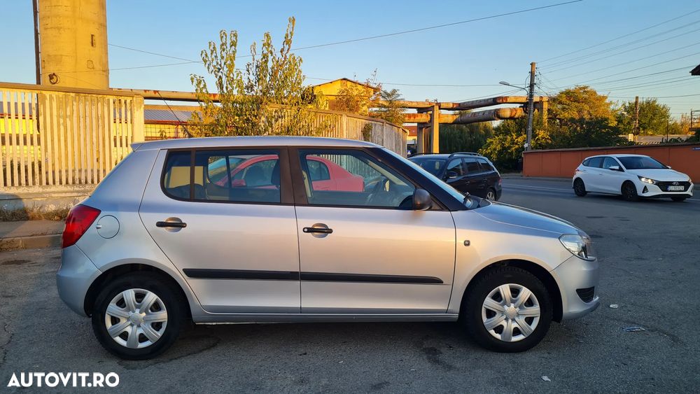 Skoda Fabia 1.2 HTP Active - 7