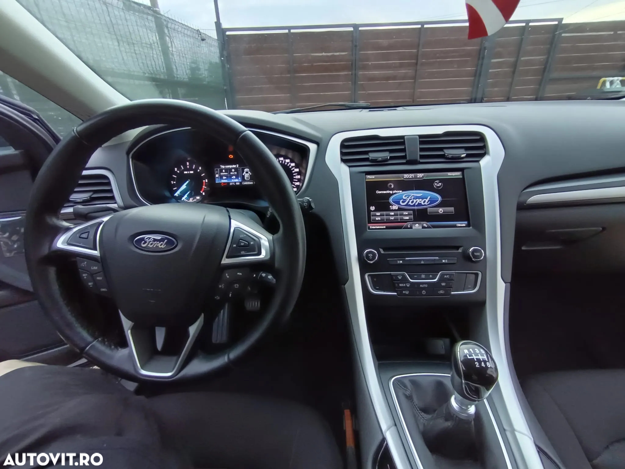 Ford Mondeo - 9
